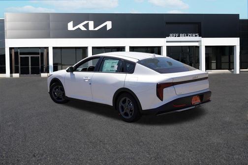 Snow White Pearl 2026 Kia K4 LXS