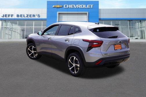 Sterling Gray Metallic 2026 Chevrolet Trax 1RS