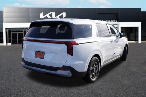 2026 Kia Carnival LXS