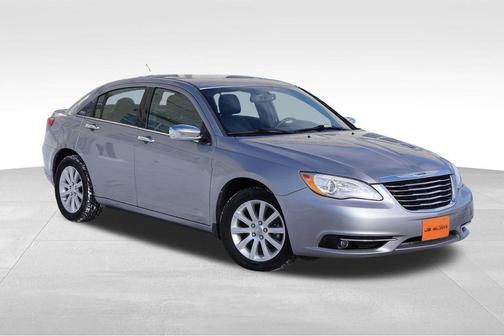 2013 Chrysler 200 Limited