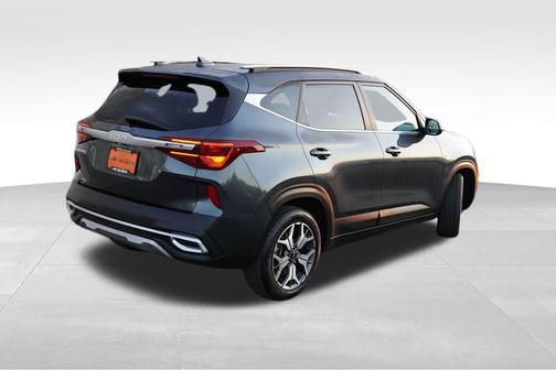2022 Kia Seltos EX