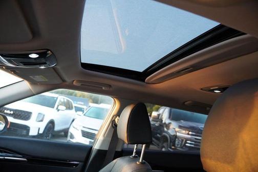 2022 Kia Seltos EX