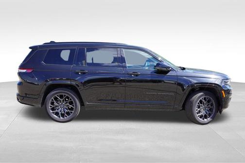 2024 Jeep Grand Cherokee L Summit