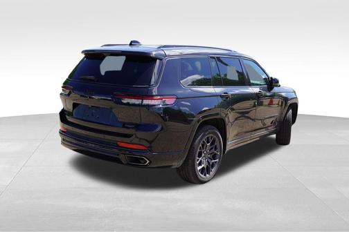 2024 Jeep Grand Cherokee L Summit