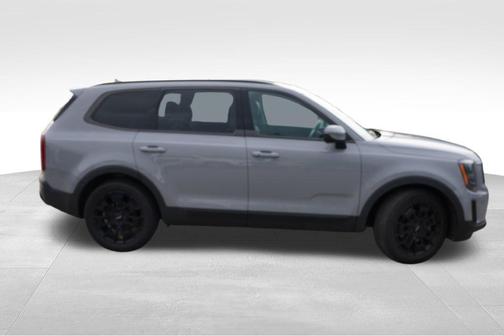 Wolf Gray 2022 Kia Telluride EX