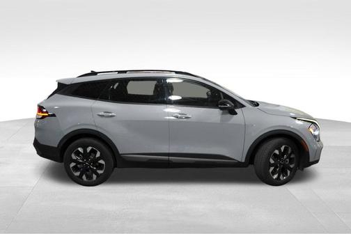 Wolf Gray 2023 Kia Sportage X-Line