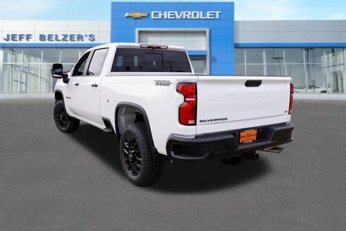 2026 Chevrolet Silverado 3500 LT