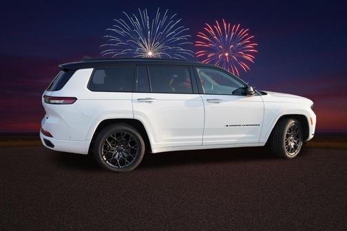 Bright White Clearcoat 2024 Jeep Grand Cherokee L Summit