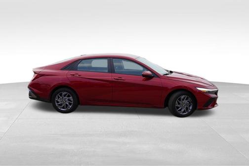 2024 Hyundai ELANTRA HEV Blue