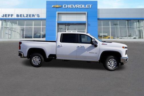 2025 Chevrolet Silverado 3500 LT