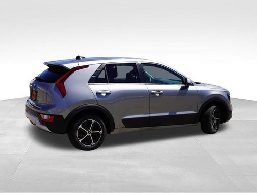 Steel Gray 2023 Kia Niro LX