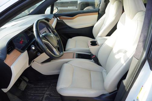 Pearl White Multi 2020 Tesla Model X Long Range Plus