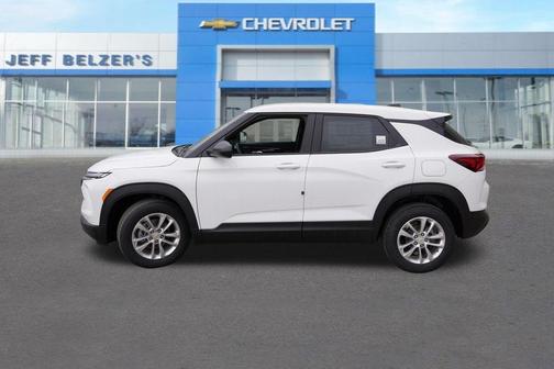 Summit White 2026 Chevrolet Trailblazer LS