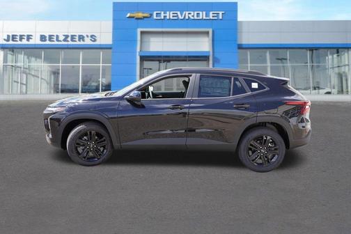 Mosaic Black Metallic 2026 Chevrolet Trax ACTIV