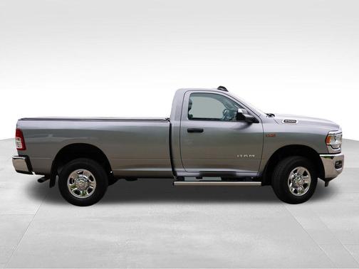 Billet Silver Metallic Clearcoat 2020 RAM 2500 Tradesman