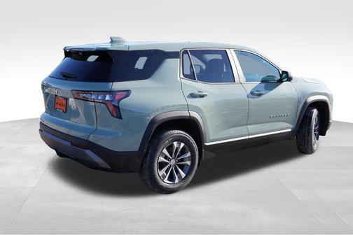 Green 2026 Chevrolet Equinox LT