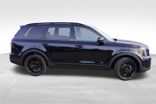 Ebony Black 2024 Kia Telluride EX X-Line