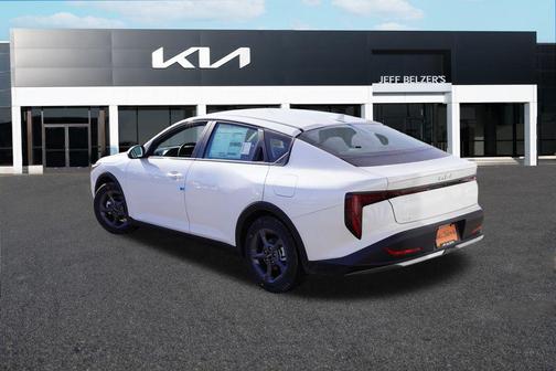 2026 Kia K4 