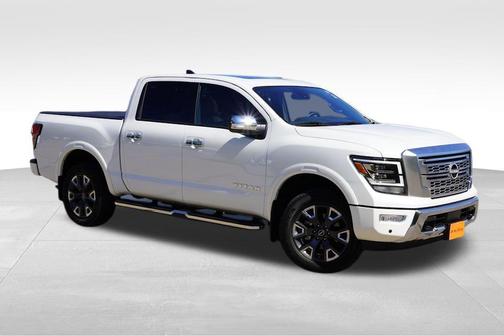 2024 Nissan Titan Platinum Reserve