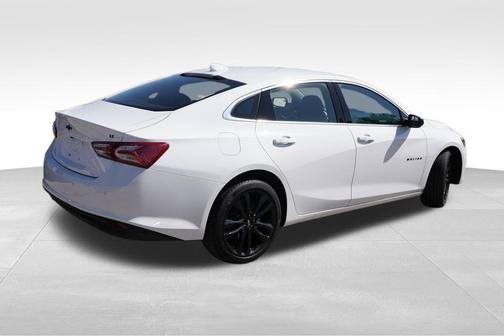 2025 Chevrolet Malibu LT