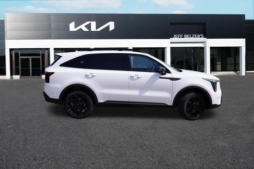 Glacial White Pearl 2026 Kia Sorento X-Line SX