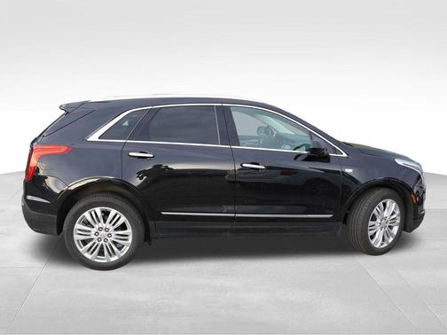 Stellar Black Metallic 2018 Cadillac XT5 Premium Luxury