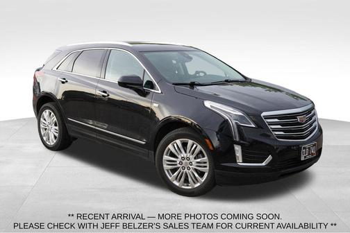 Stellar Black Metallic 2018 Cadillac XT5 Premium Luxury