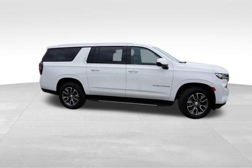 2023 Chevrolet Suburban LS