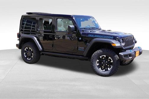 Black Clearcoat 2024 Jeep Wrangler 4xe Rubicon