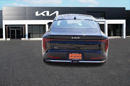 Aurora Black 2026 Kia K4 LXS