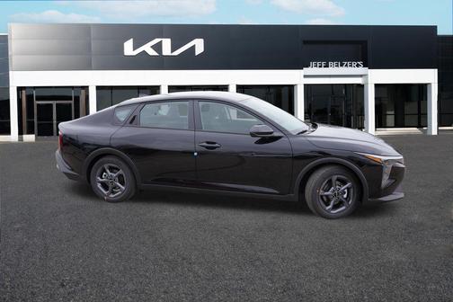 Aurora Black Pearl 2026 Kia K4 LXS