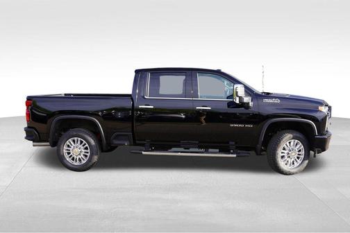 Black 2022 Chevrolet Silverado 3500 High Country