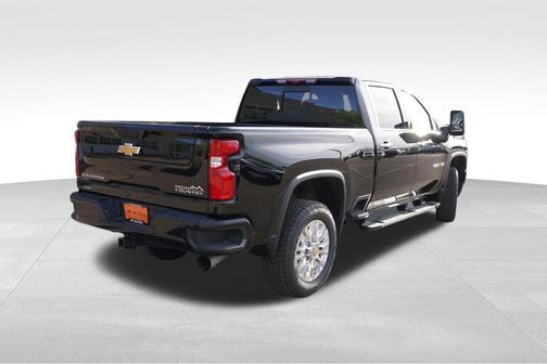 Black 2022 Chevrolet Silverado 3500 High Country