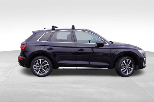 2024 Audi Q5 45 S line quattro Premium