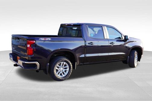Dark Ash Metallic 2023 Chevrolet Silverado 1500 LT