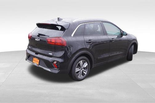 2022 Kia Niro LXS