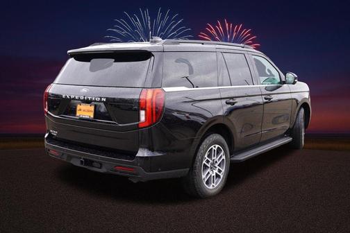 Agate Black Metallic 2025 Ford Expedition Active