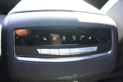 2022 Cadillac Escalade ESV Premium Luxury