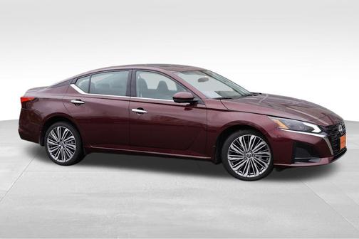 2024 Nissan Altima 2.5 SL