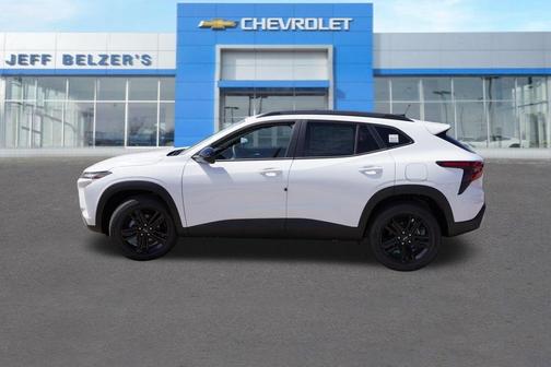 Summit White 2026 Chevrolet Trax ACTIV