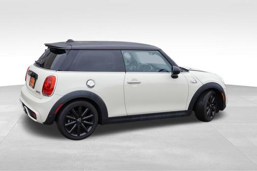 2017 MINI Hardtop Cooper S
