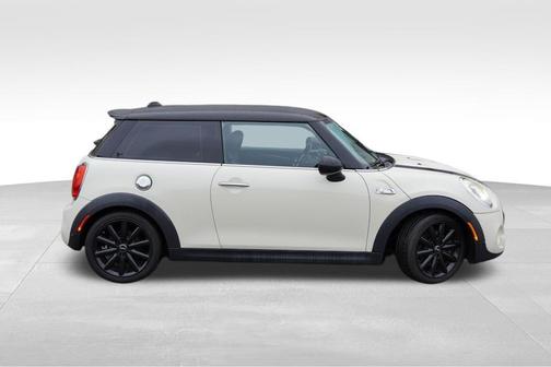 2017 MINI Hardtop Cooper S