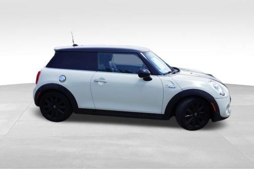 2017 MINI Hardtop Cooper S
