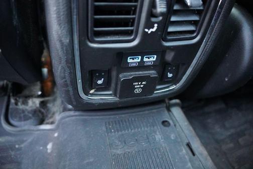 2021 Jeep Grand Cherokee Trailhawk