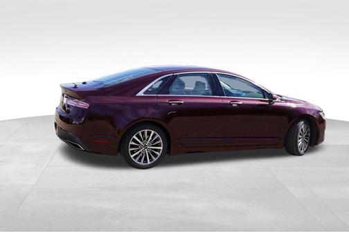 2017 Lincoln MKZ Select