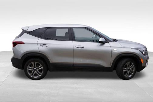 2023 Kia Seltos LX