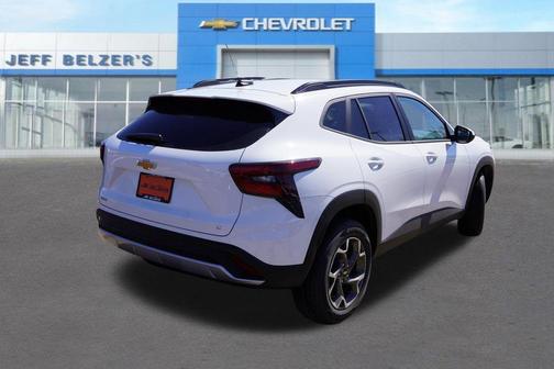 Summit White 2026 Chevrolet Trax LT