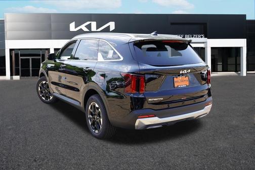2025 Kia Sorento S