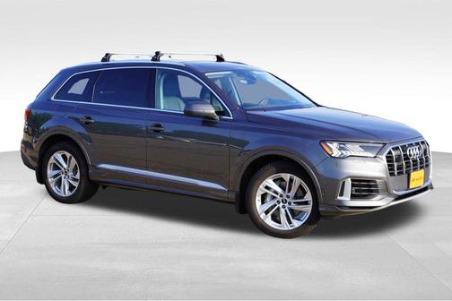 Samurai Gray Metallic 2023 Audi Q7 55 Prestige
