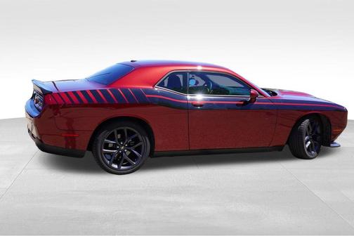 Octane Red Pearlcoat 2022 Dodge Challenger GT